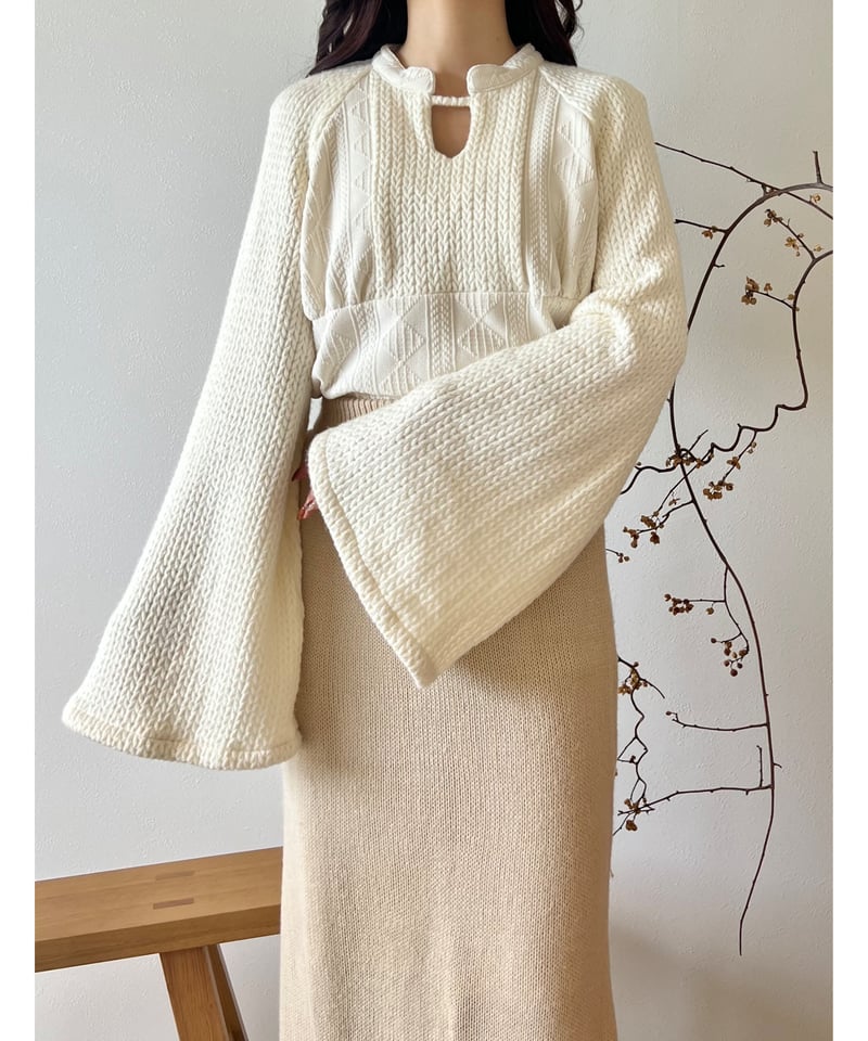 flare sleeve knit tops | AÉRMA boutique