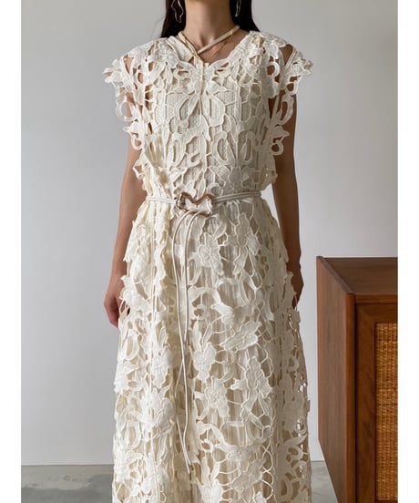 lace flower layered onepiece