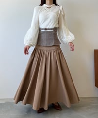 layered design belt skirt