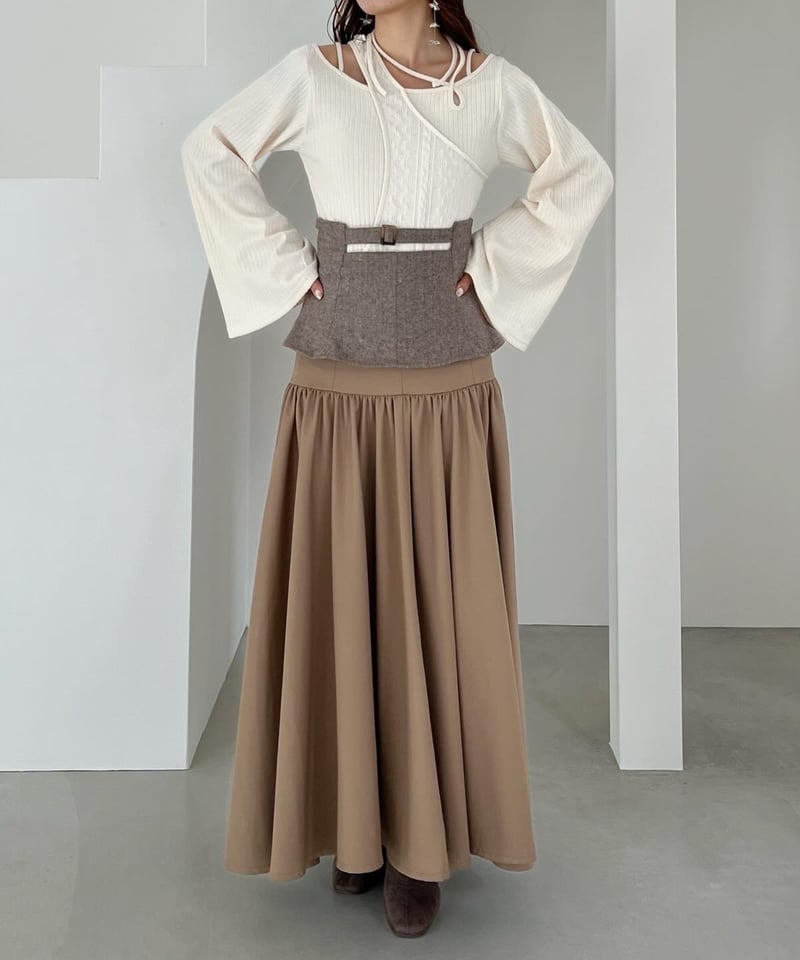 layered design belt skirt | AÉRMA boutique layered design belt skirt | AÉRMA boutique