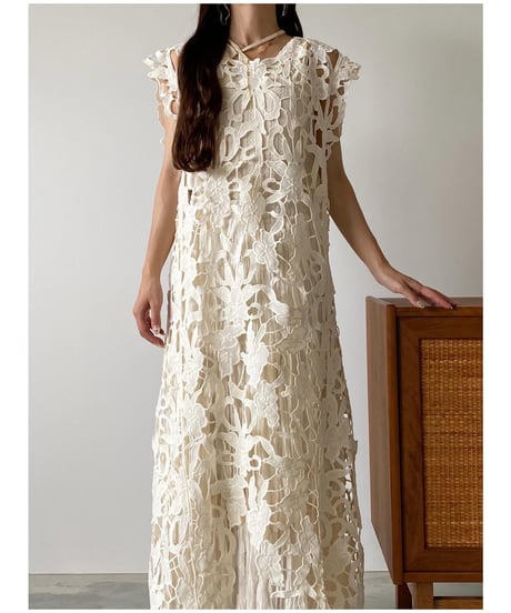 lace flower layered onepiece