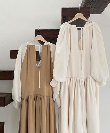 many way tiered design onepiece（white×brown）