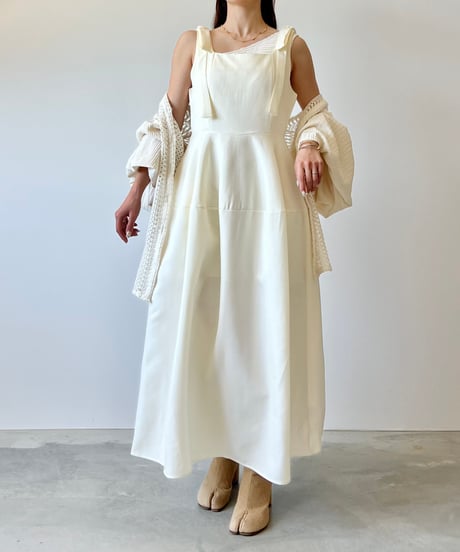 shoulder ribbon tai box onepiece