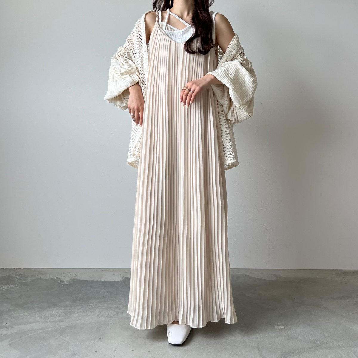 pleats flare cami onepiece | AÉRMA boutique