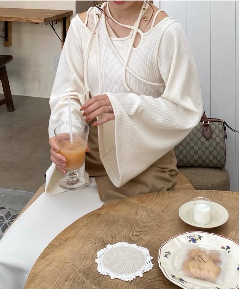 asymmetry strap flare tops | AÉRMA boutique
