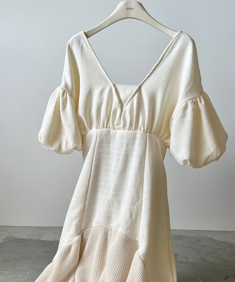 muse line volume onepiece | AÉRMA boutique