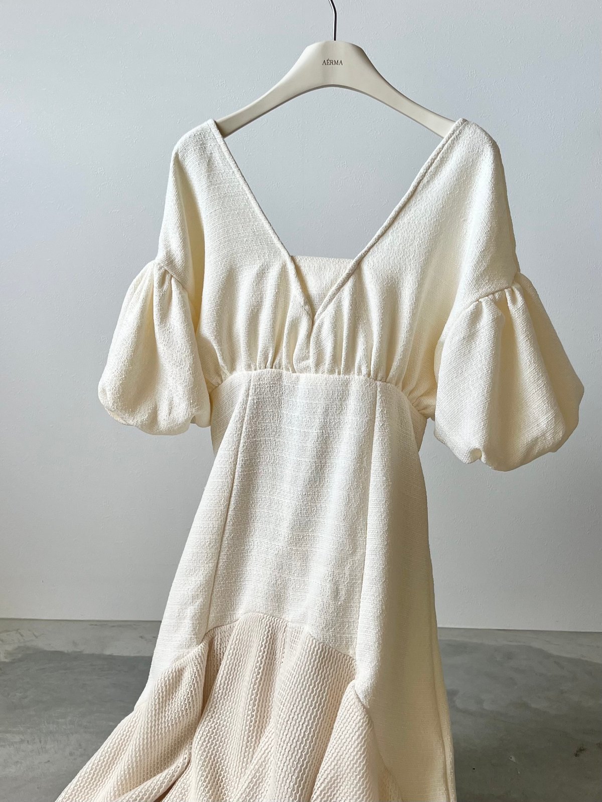 muse line volume onepiece | AÉRMA boutique