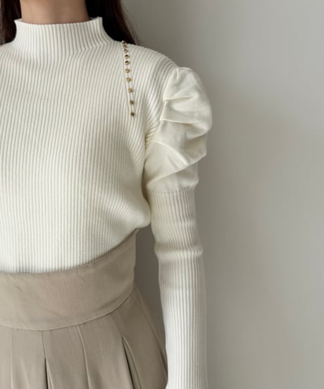gold studs puff sleeve knit