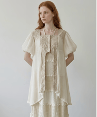 【再入荷】arch slit embroidery sheer blouse