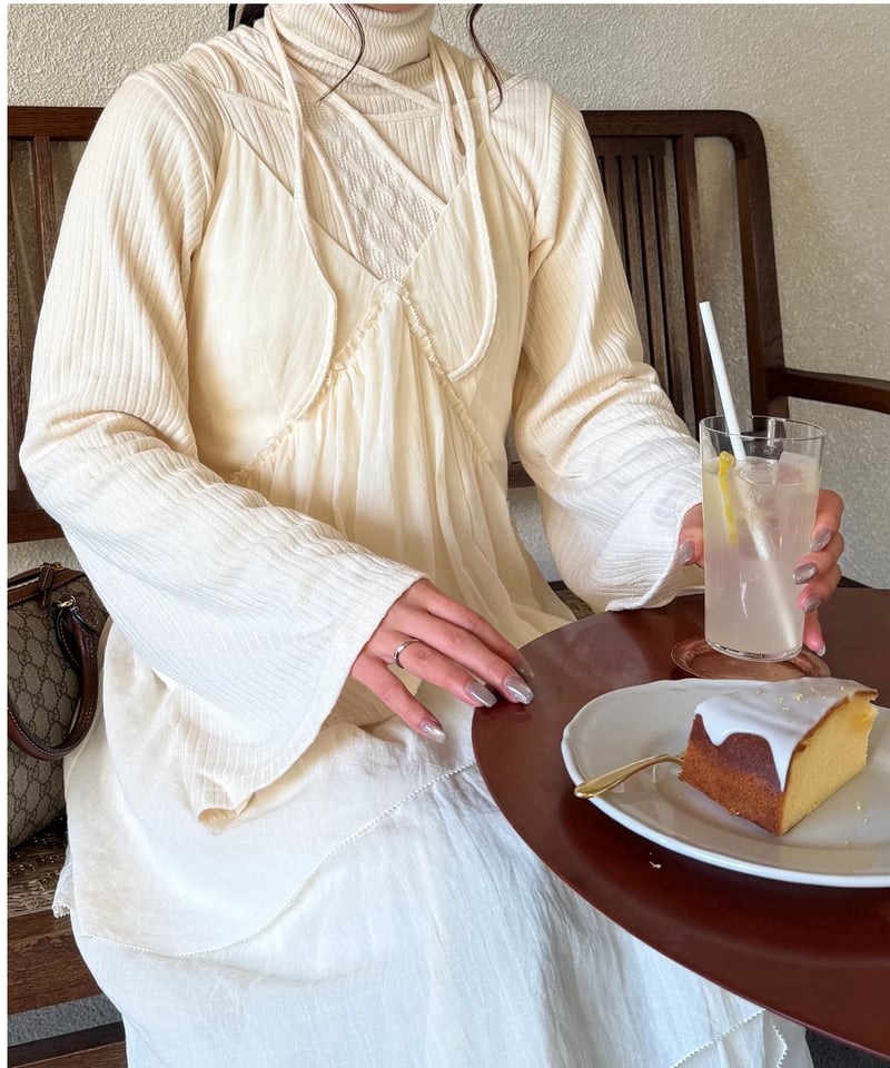 asymmetry strap flare tops | AÉRMA boutique