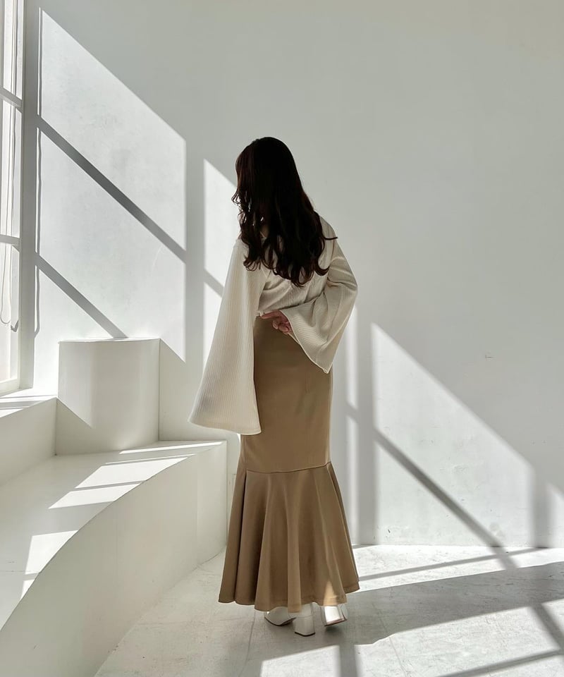 asymmetry strap flare tops | AÉRMA boutique