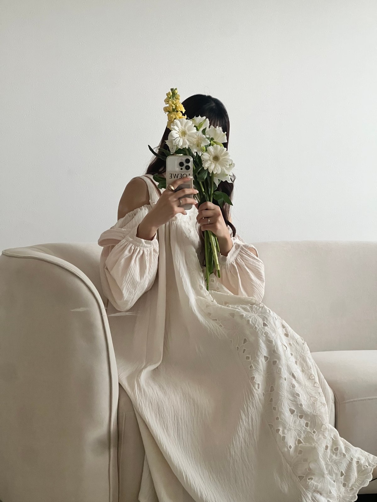 asymmetry off shoulder flower onepiece | AÉRMA