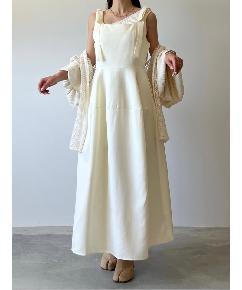 shoulder ribbon tai box onepiece | AÉRMA boutique