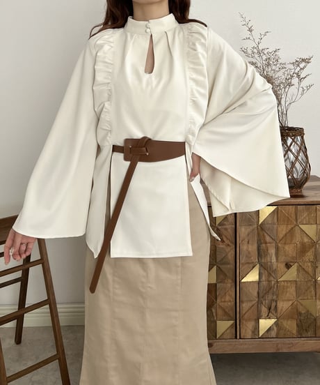many way slit flare blouse