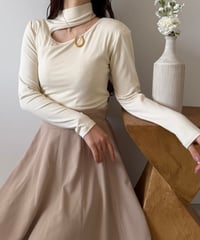 cut out side gather tops