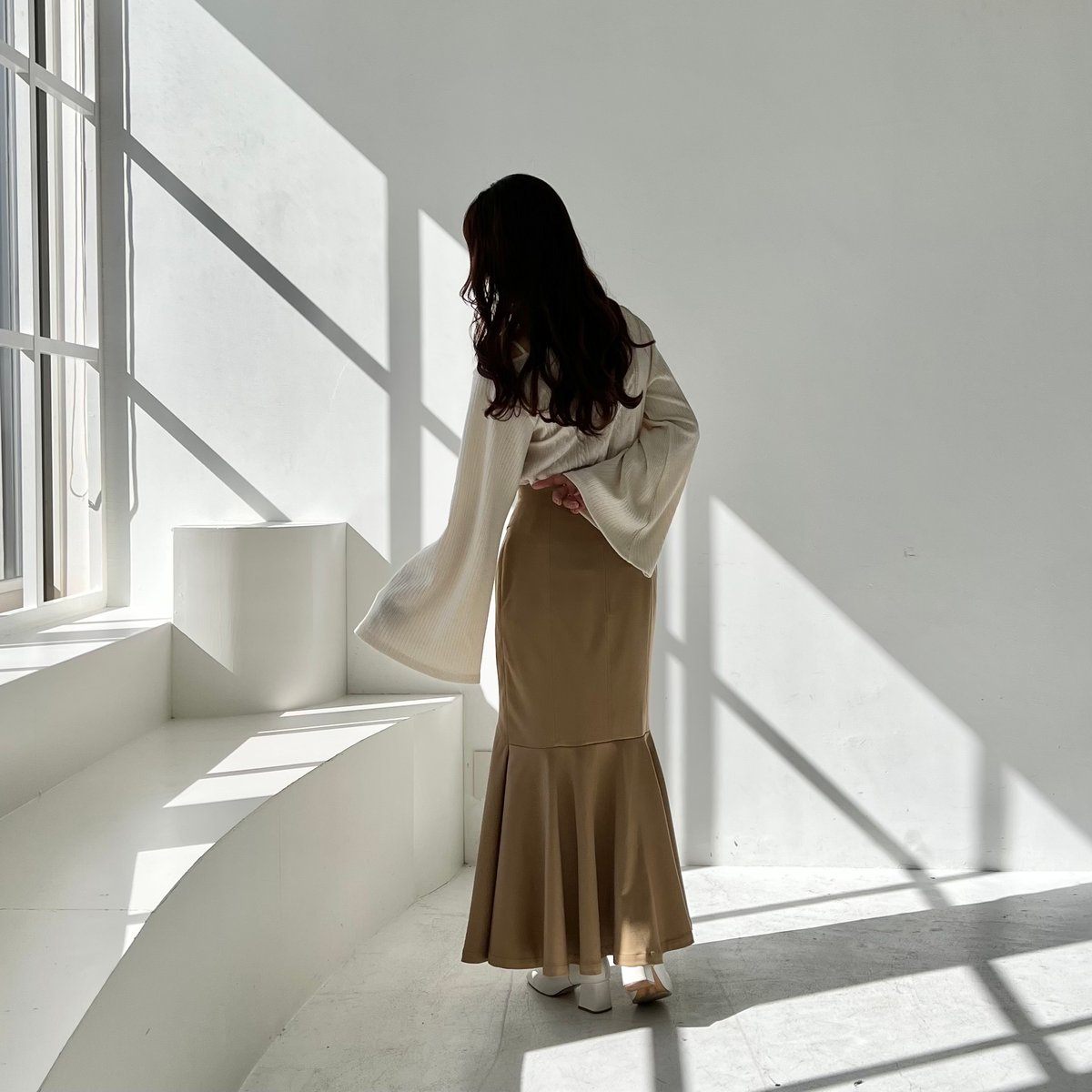 独創的 CLANE（クラネ）の「SHEER FLARE MERMAID SKIRT（スカート  