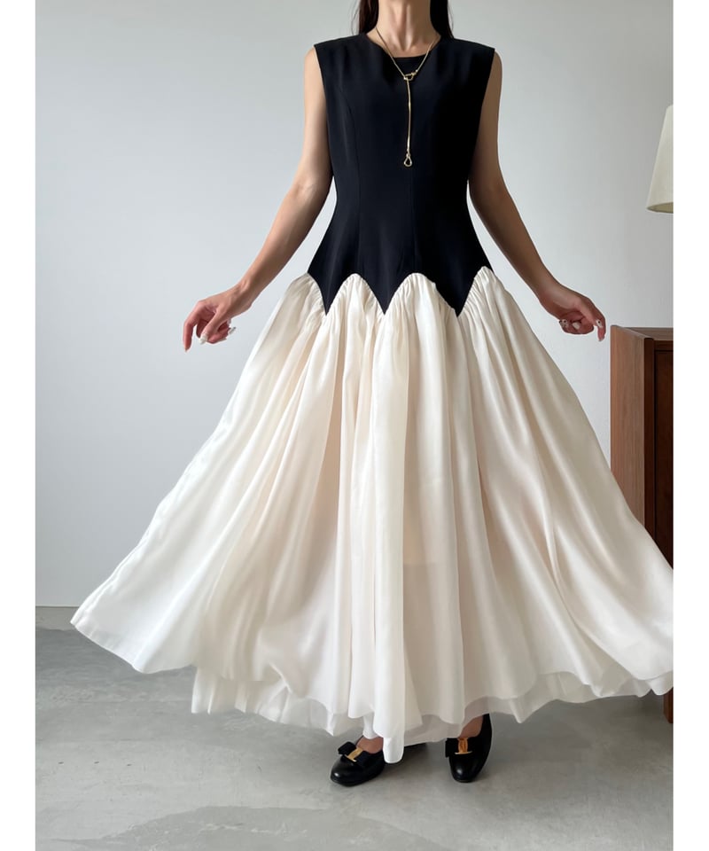 aerma boutique onepiece(シワあり‼️) texture sleeveless onepiece | AÉRMA boutique