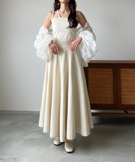 flare silhouette panel skirt (ivory)