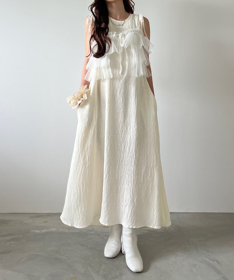 back silhouette pleats onepiece | AÉRMA boutique