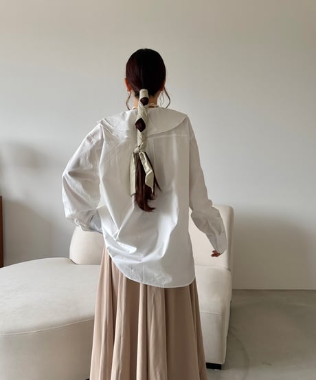 airy ruffle long blouse