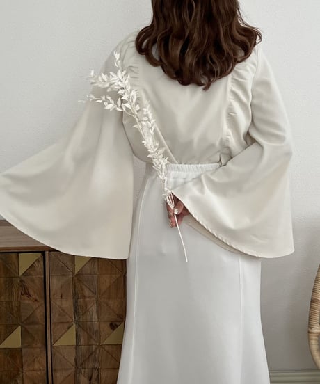 many way slit flare blouse