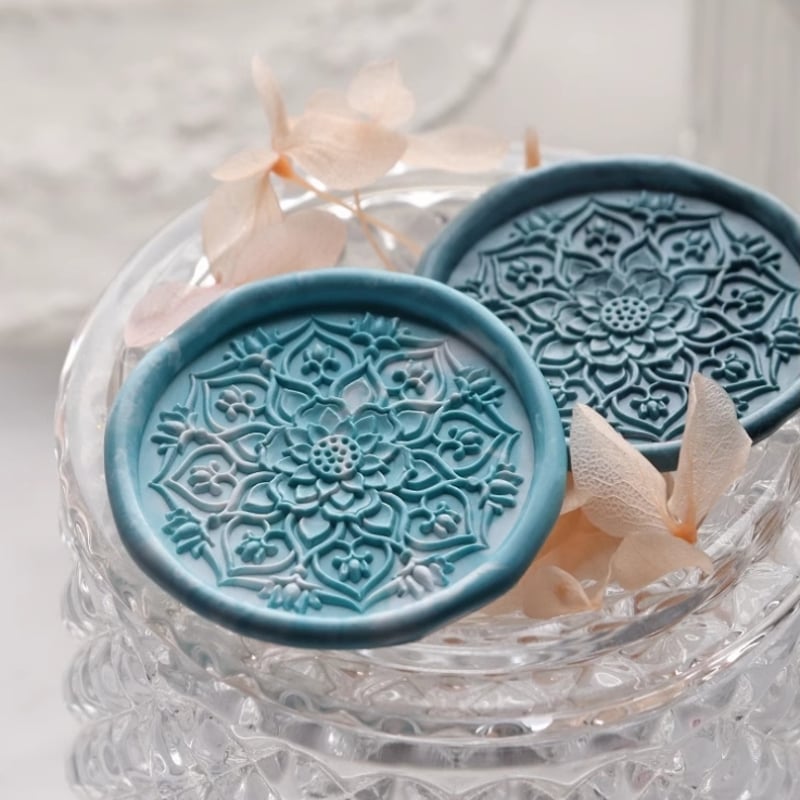 花模様-蓮】30×30mm *10385* (A) | &made - シーリングスタンプ専門店