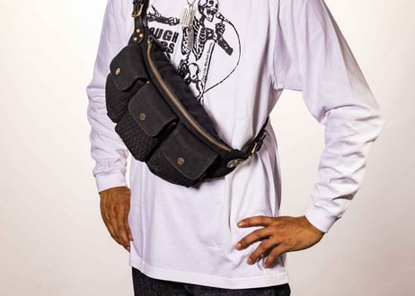 【DLMS】 OLDisNEW 'Old star'クロスボディバッグ DLM-440 Canvas （ｷｬﾝﾊﾞｽ）