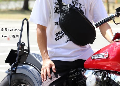 Tough bags Tシャツ