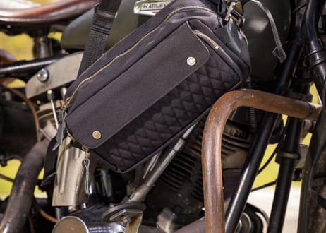 【DLMS】ｸﾛｽﾎﾞﾃﾞｨﾊﾞｯｸﾞ 'BEAT' DLM-445 CORDURA(ｺｰﾃﾞｭﾗ)