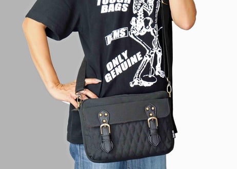 【DLMS】 OLDisNEW 'Old Symbol' ショルダーバッグ DLM-126 Canvas(ｷｬﾝﾊﾞｽ)