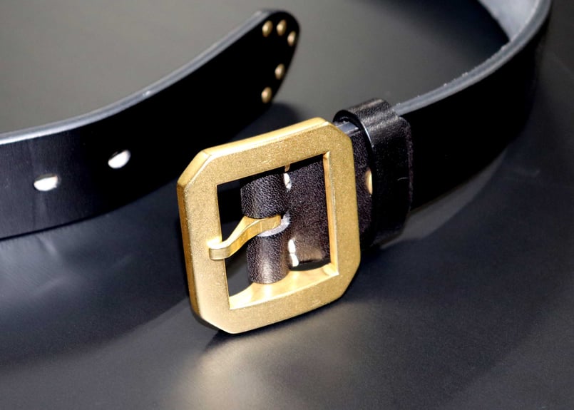 Cowhide leather』 38mm幅 真鍮ギャリソンバックル 革極厚5ミリベルト