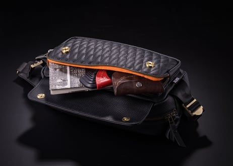 【DLMS】ｸﾛｽﾎﾞﾃﾞｨﾊﾞｯｸﾞ 'BEAT' DLM-445 Vegan leather(ｳﾞｨｰｶﾞﾝﾚｻﾞｰ)