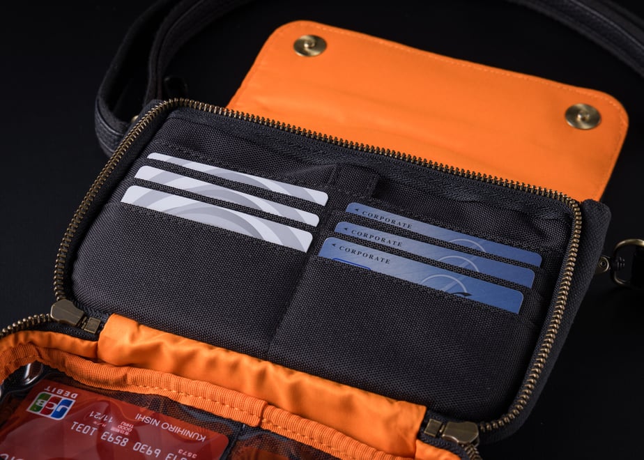63c684bcce1bd21c43d90383