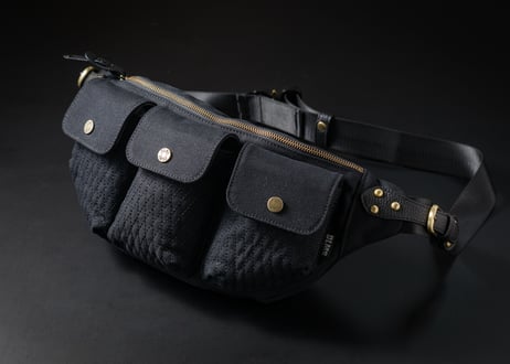 【DLMS】 OLDisNEW 'Old star'クロスボディバッグ DLM-440 Canvas （ｷｬﾝﾊﾞｽ）