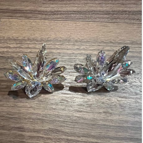 Lotus ring