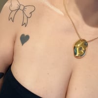 Unique oval necklace