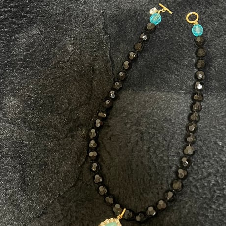 Beaded princess jewel necklace
