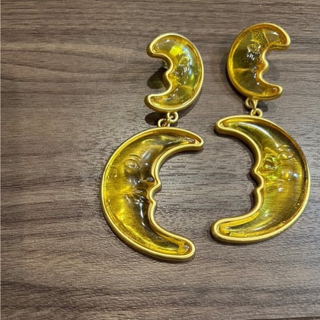 Moon earrings
