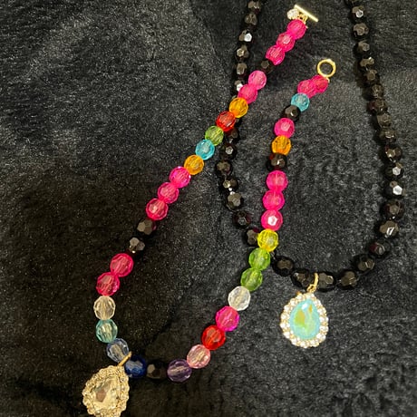 Beaded princess jewel necklace