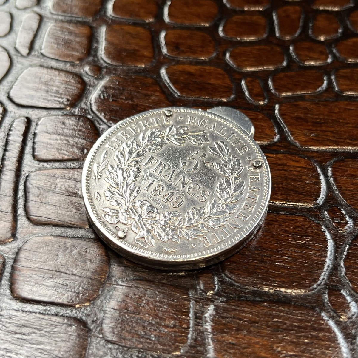 ELOI PERNET 1849 銀貨 シガーカッター | G of R & Co.