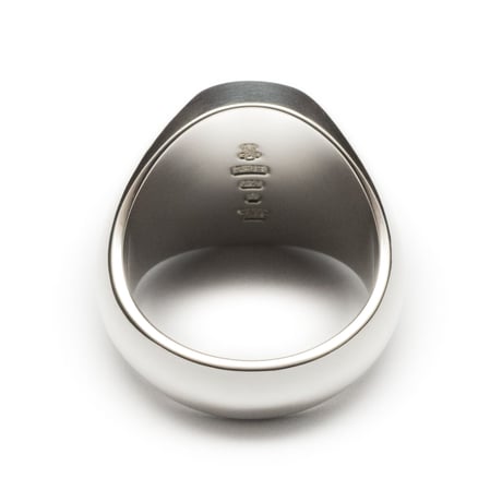 SIGNET RING OVAL FACE  18 x 15.5mm
