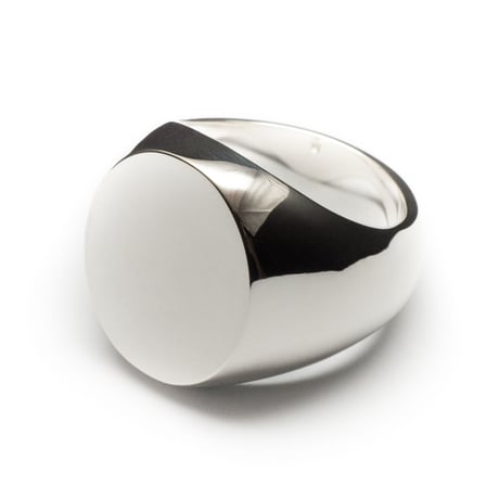 SIGNET RING OVAL FACE  20 x 17mm