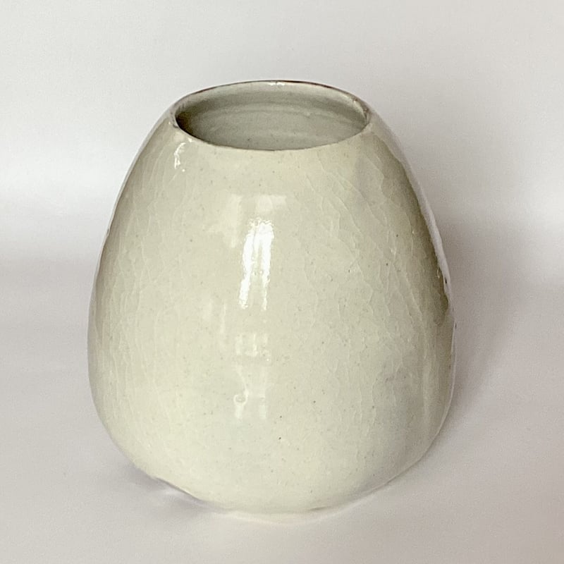 粉引　花器　粉引の白の美しさ　モダンなフォルム　陶芸作品 粉引 花器 粉引の白の美しさ モダンなフォルム 陶芸作品 - 工芸品