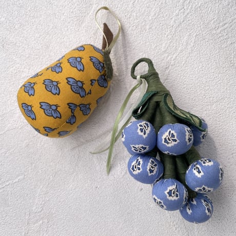 Fruits ornament