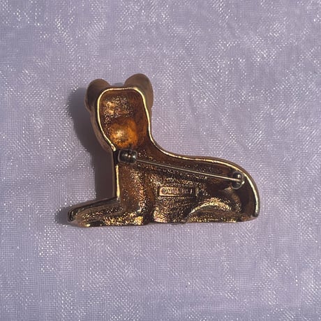 NY metropolitan museum leopard brooch
