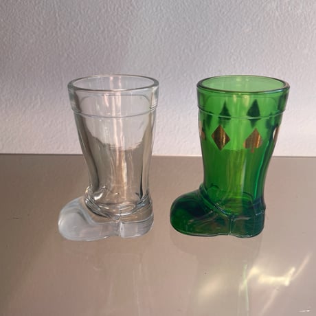 Boot green mini glass