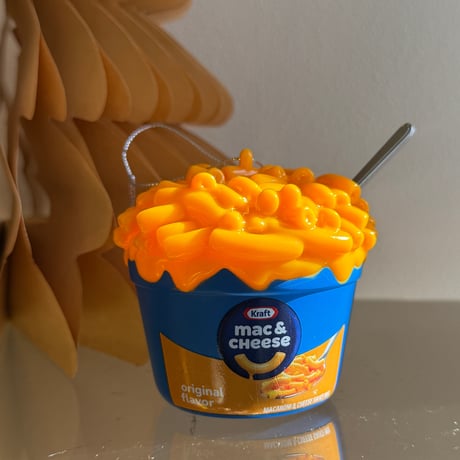 Mac & cheese plastics ornament USA