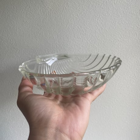 Shell tray
