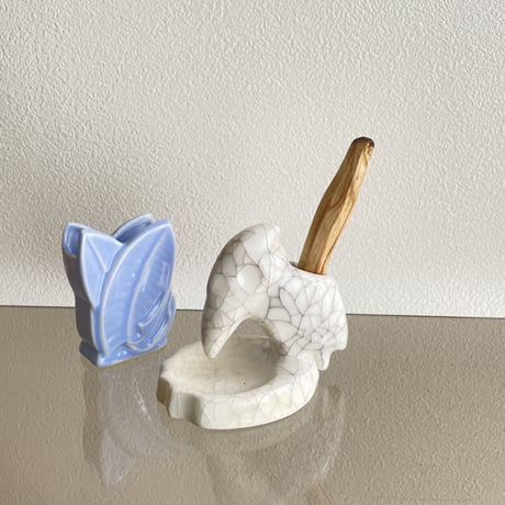 Bird tray