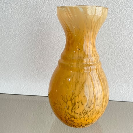 Yellow glass flower vase
